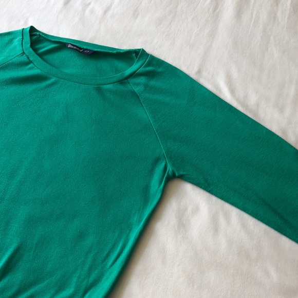 Green long sleeve light sweater - Picture 3 of 3